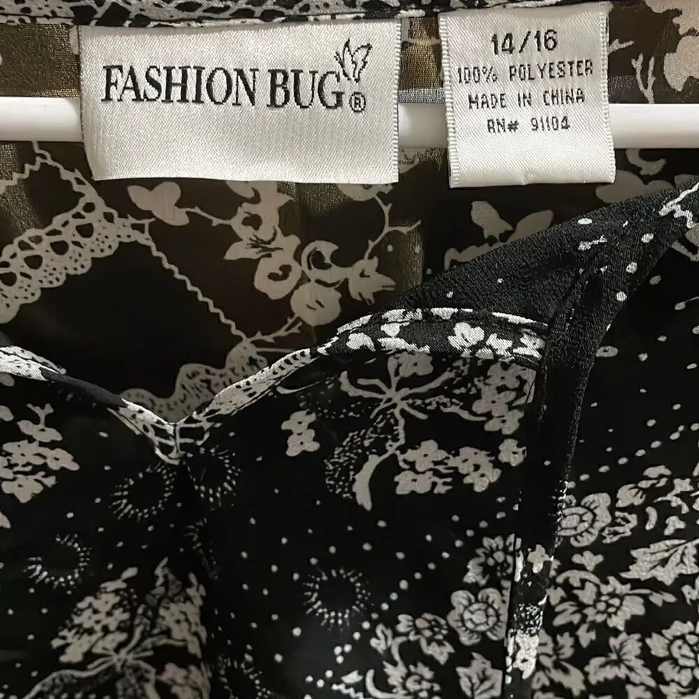 Fashion bug blouse   - Picture 6 of 6